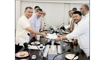 রাসিক সহ দেশের সকল সিটি কর্পোরেশনের পরিচ্ছন্নকর্মীদের  জন্য ঈদ উপহারের চেক প্রদান করলেন প্রধানমন্ত্রী