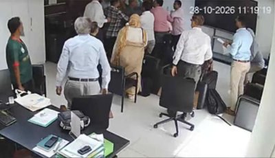 আইইডিসিআর-এর পরিচালককে নিজ কার্যালয়ে মারধর. অভিযোগ ড্যাবের বিরুদ্ধে