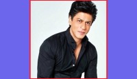শাহরুখের সিনেমা থেকে গান বাদ দেওয়ায় ভক্তের অভিযোগ