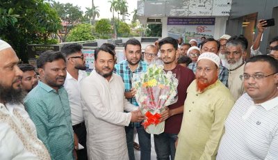 সিটি সেন্টার পরিদর্শন করলেন রাসিক প্রশাসক