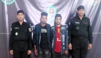 ১০ হাজার কেজি ভারতীয় চিনি পাচারকালে দুই চোরাকারবারী আটক