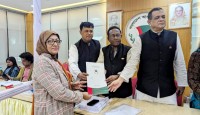 সংরক্ষিত নারী আসনে মনোনয়ন ফরম বিক্রি শুরু আ.লীগের