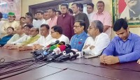 যারা আমাদেরকে চাপে রাখতে চেয়েছিল, তারাই এখন চাপে আছে