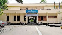 সড়ক দুর্ঘটনায় প্রাণ গেল বড় ভাইয়ের, ছোট ভাই গুরুতর আহত