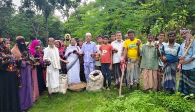 পবার বড়গাছীতে পরিবেশ ও প্রাণবৈচিত্র্য রক্ষায় বীজ বপন ক্যাম্পেইন অনুষ্ঠিত