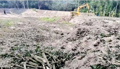 পুঠিয়ায় তিন ফসলি জমিতে পুকুর খননের প্রতিযোগীতা!! খাদ্য উৎপাদন ও পরিবেশের জন্য বড় হুমকি