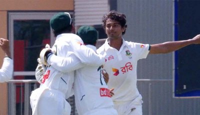 হেডকেও বোল্ড করলেন হাসান মাহমুদ
