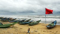 ১২ অঞ্চলের নদীবন্দরে১ নম্বর সতর্ক সংকেত