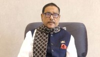 জাদু দেখানো পিটার হাসও অভিনন্দন জানিয়েছেন