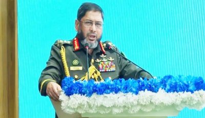 রোহিঙ্গা সংকট অর্থনীতিতে চাপ তৈরি করছে : সেনাপ্রধান