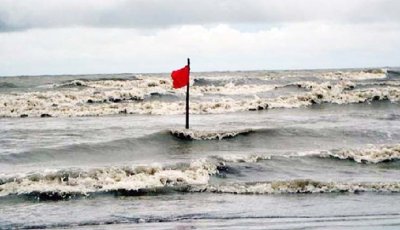 সব সমুদ্রবন্দরে ৩ নম্বর সতর্ক সংকেত