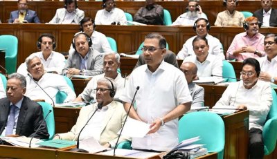 চাকরির জন্য তরুণদের বছরের পর বছর অপেক্ষা করতে হবে না : প্রধানমন্ত্রী