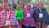 পবা-মোহনপুর আসনে স্বতঃফূর্ত নির্বাচন অনুষ্ঠিত
