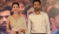 সুপার স্টারদের পেছনে ফেলে জনপ্রিয়তায়  এক তরুণ অভিনেত্রী