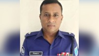 চাপে পড়ে কলেজছাত্রীকে বিয়ে করলেন ওসি