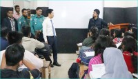 বরিশালে প্রশাসনের অভিযান, পাঁচ কোচিং সেন্টারে তালা