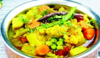 বিভিন্ন ধরনের সবজি খিচুড়ি